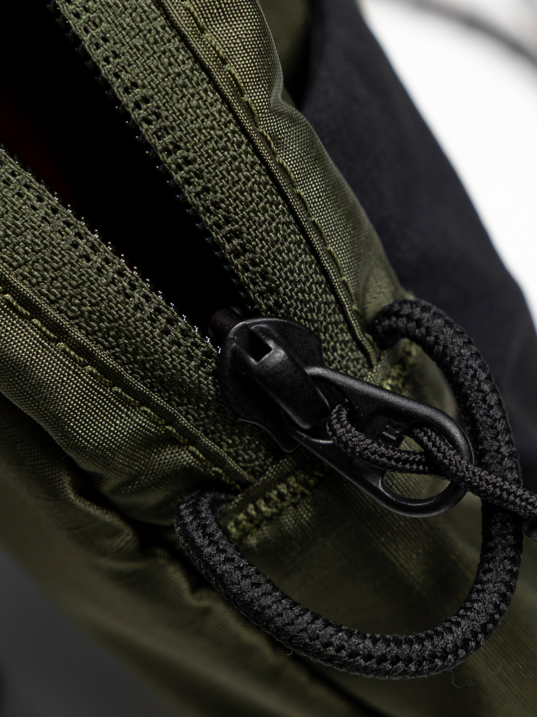 Mako Crossbody Bag