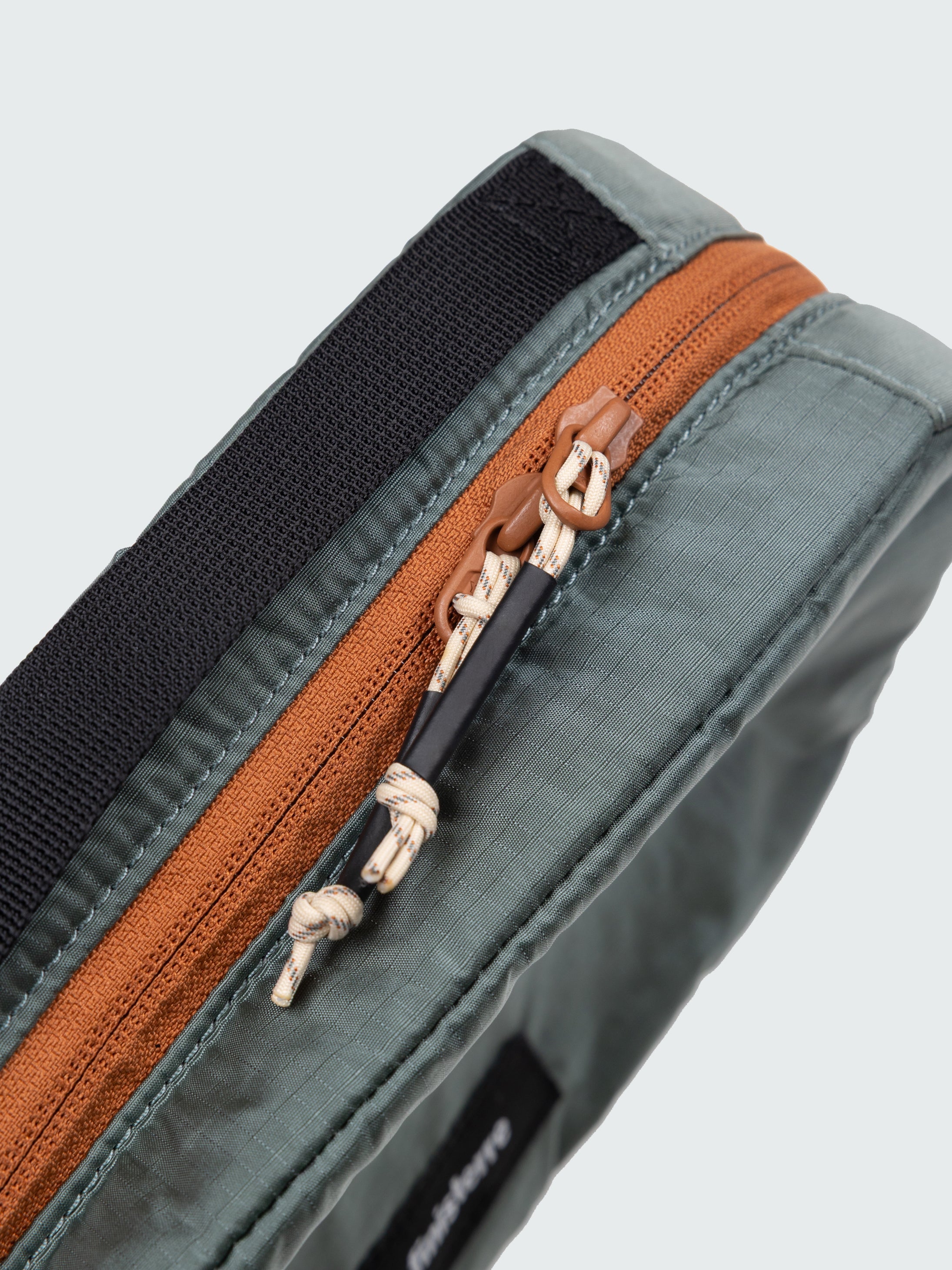 Mako Toiletries Bag