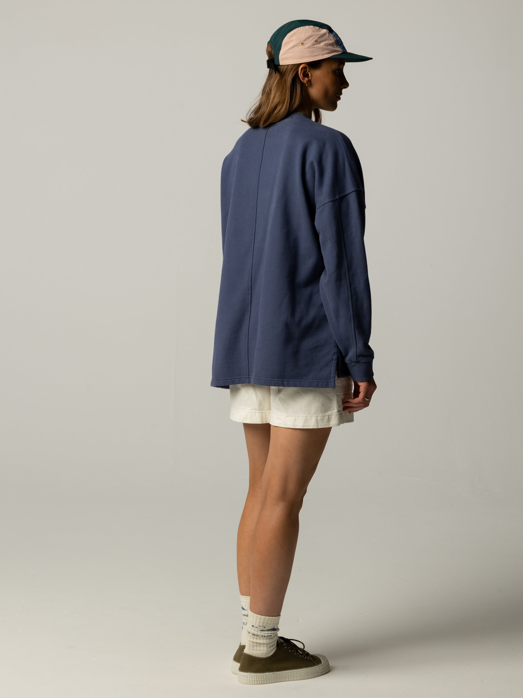 Women's Awen Sweatshirt