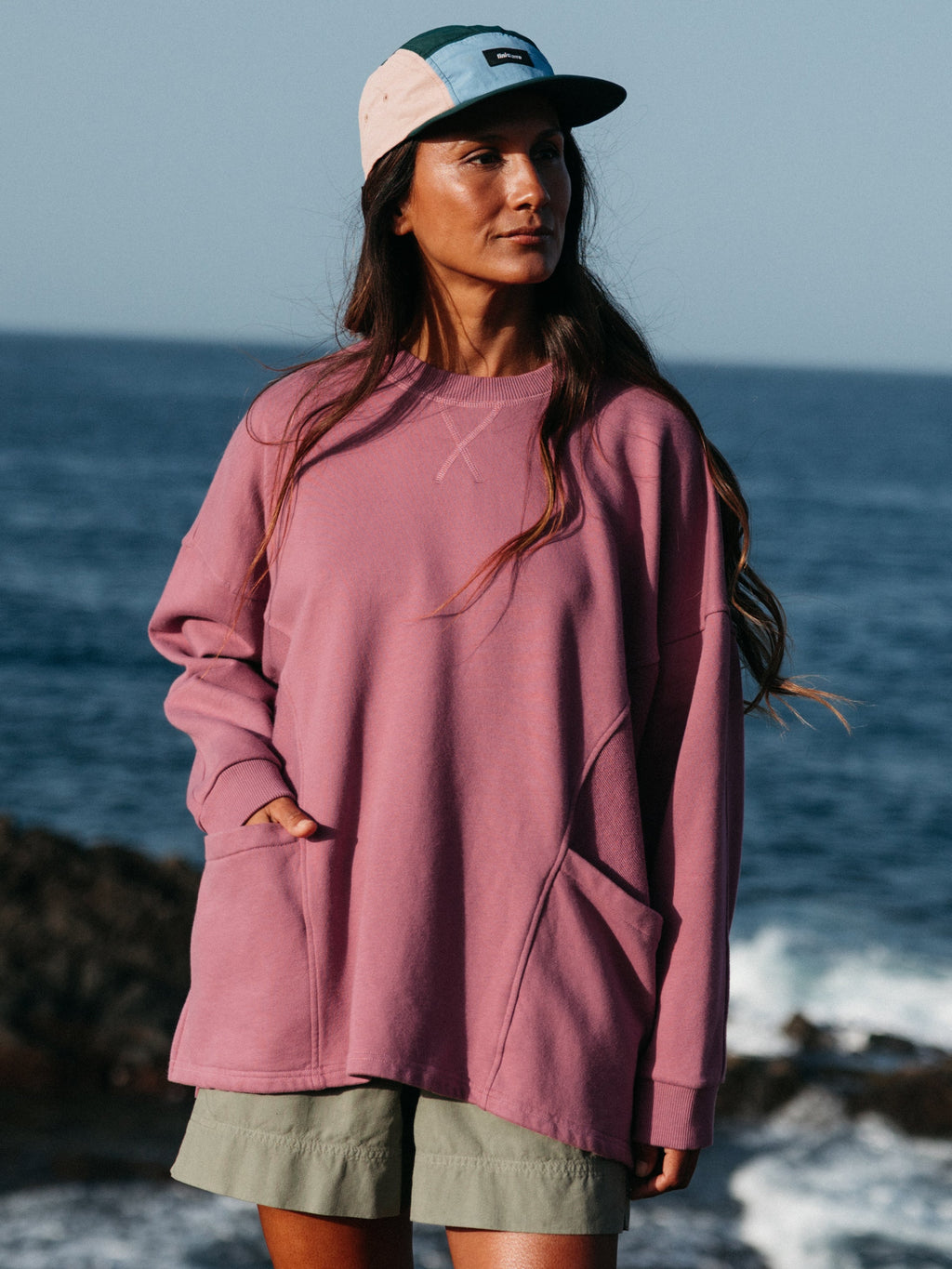 Women's Awen Sweatshirt