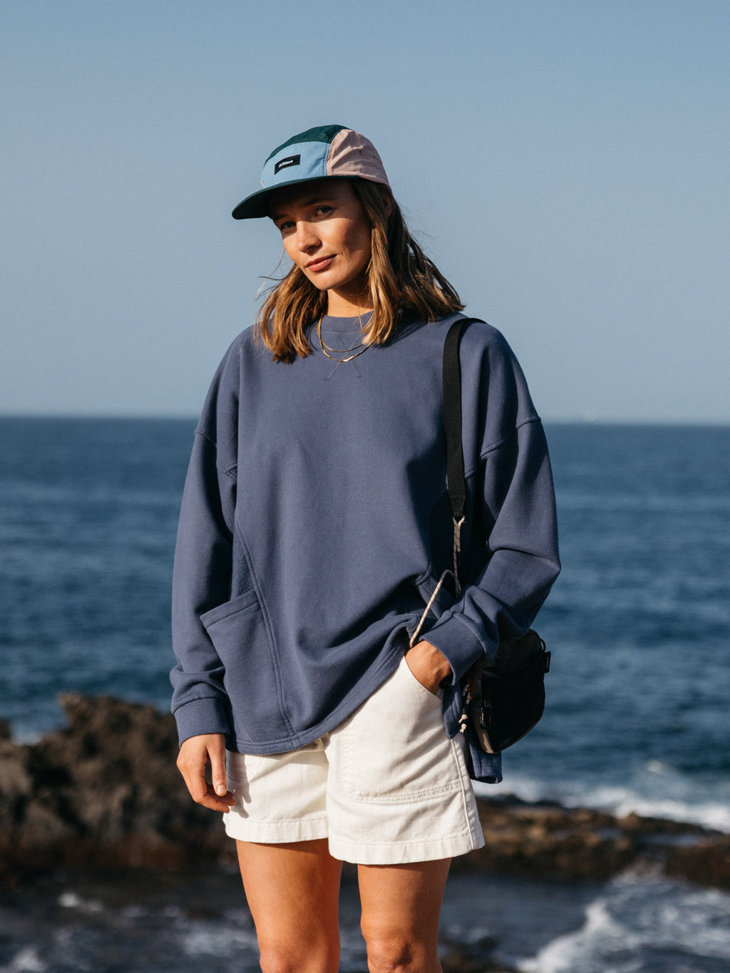 Women's Awen Sweatshirt